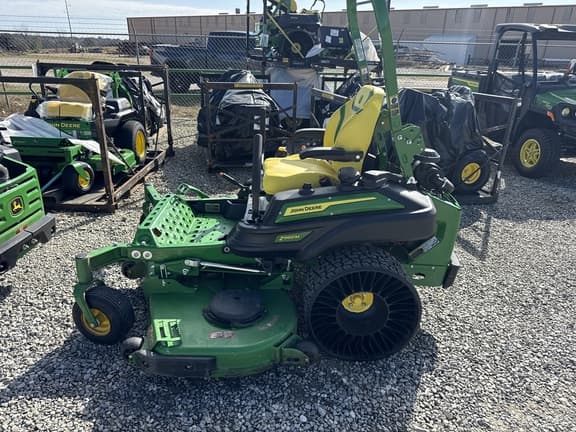 Image of John Deere Z960M equipment image 2