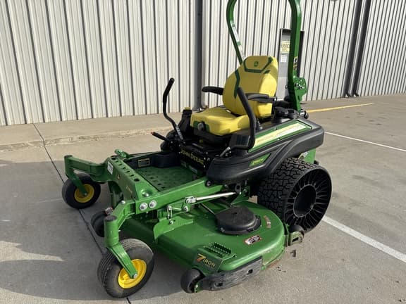 Image of John Deere Z960M equipment image 4
