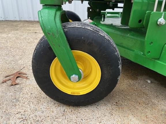 Image of John Deere Z960M equipment image 3