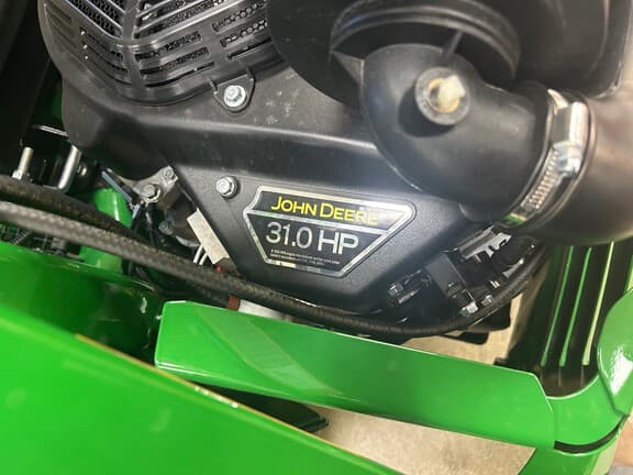 Image of John Deere Z960M equipment image 4