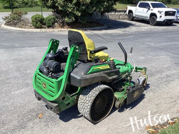Image of John Deere Z960M equipment image 1
