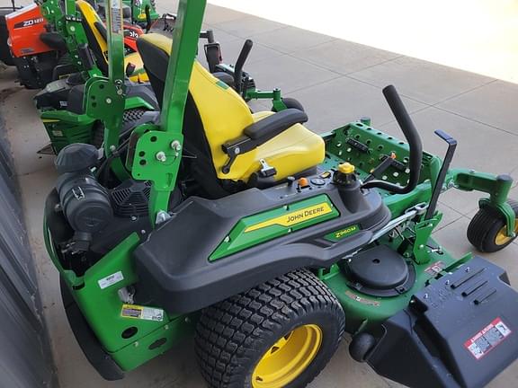 Image of John Deere Z960M equipment image 4