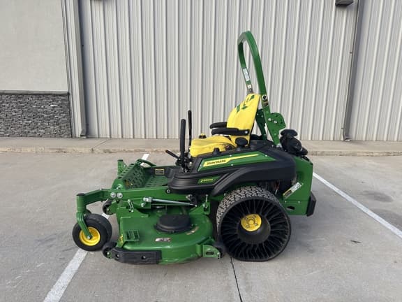 Image of John Deere Z960M equipment image 1