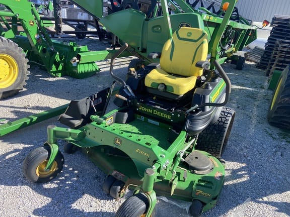 2024 John Deere Z960M Equipment Image0