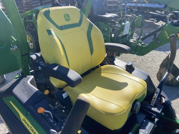 Image of John Deere Z960M equipment image 1