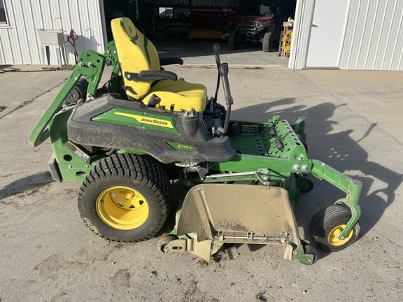 2024 John Deere Z970R Equipment Image0