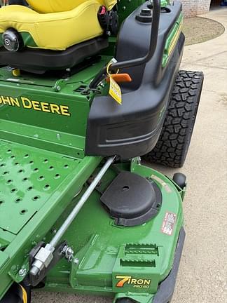 Image of John Deere Z997R equipment image 3