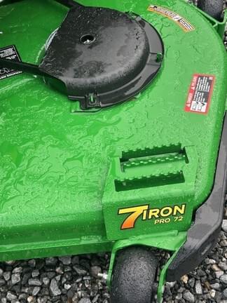 Image of John Deere Z997R equipment image 2