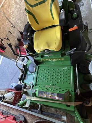 Image of John Deere Z997R equipment image 2