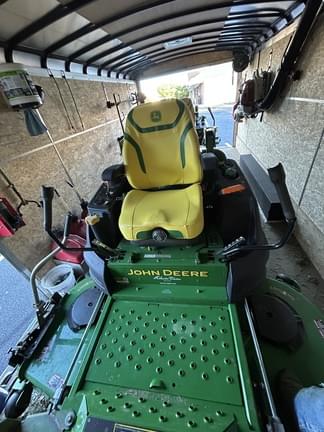 Image of John Deere Z997R equipment image 4