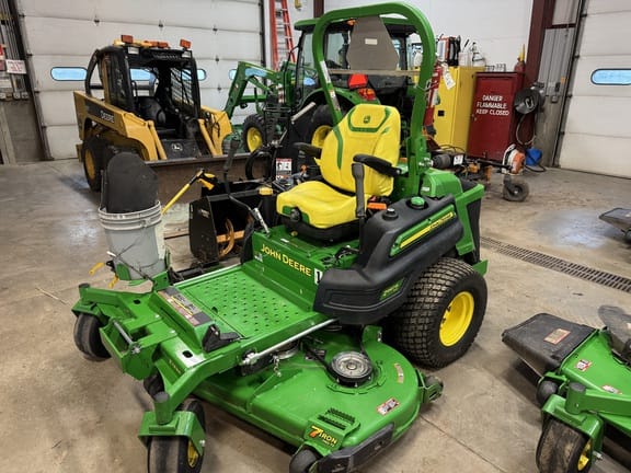2024 John Deere Z997R Equipment Image0