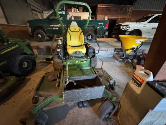 Image of John Deere Z997R equipment image 2