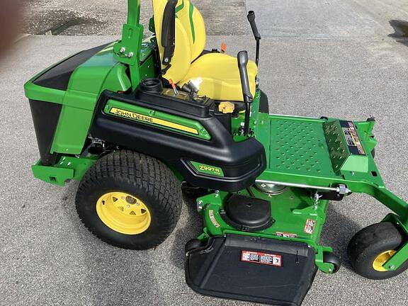 Image of John Deere Z997R equipment image 2