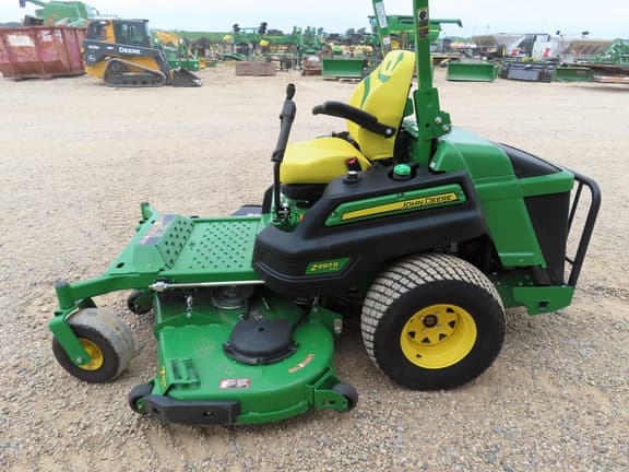 Image of John Deere Z997R equipment image 3
