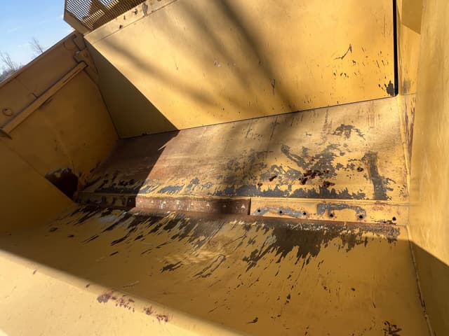 Image of Johnson 21E equipment image 2