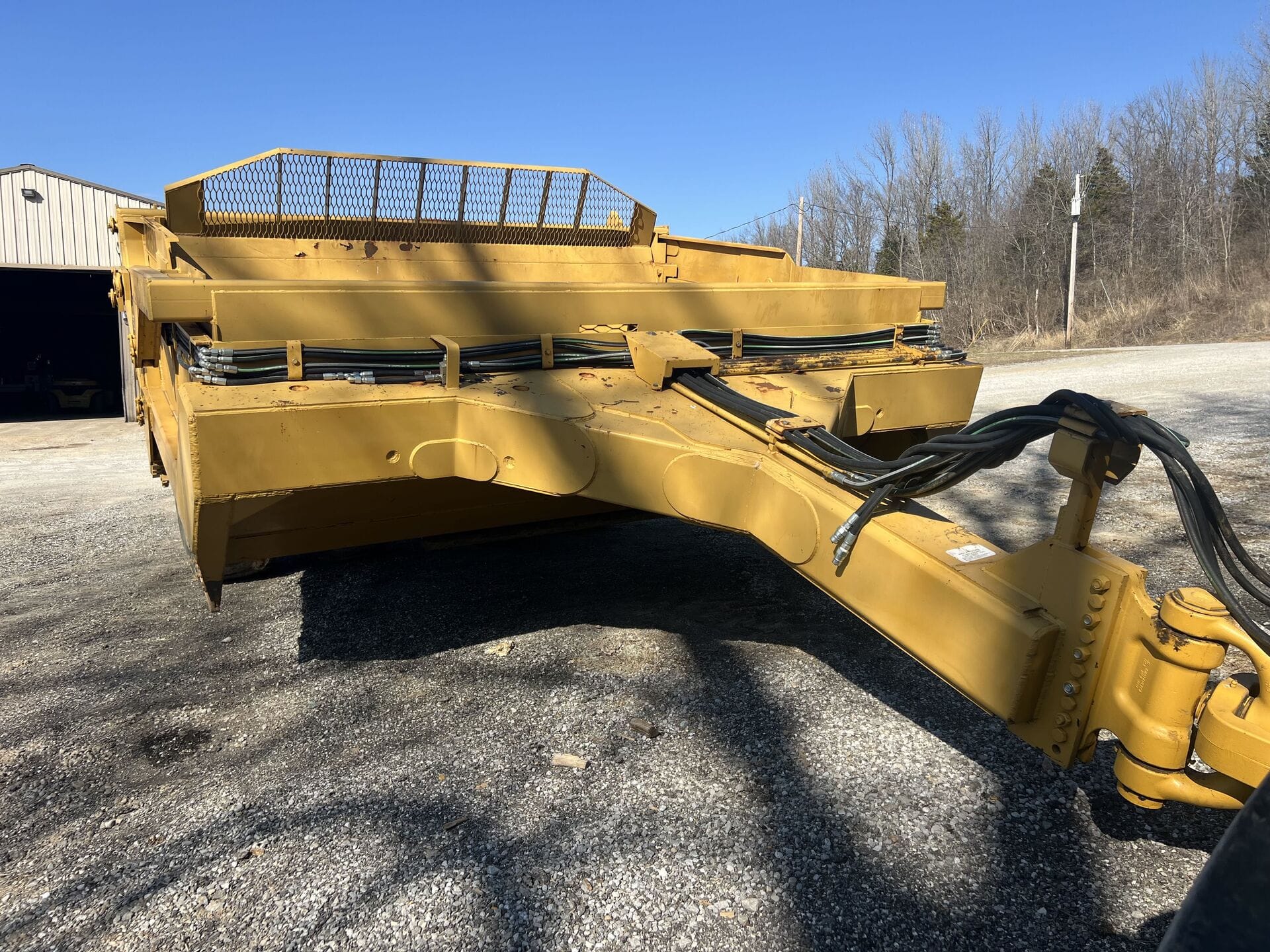 2024 Johnson 21E Equipment Image0