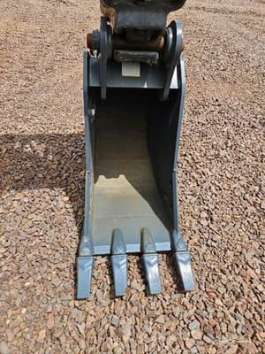 2024 JRB 135HD24 Image