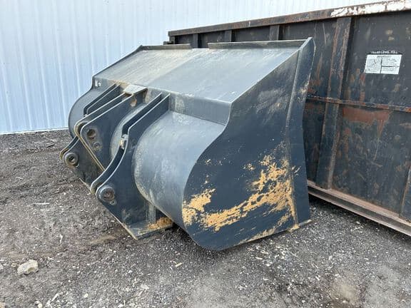 Image of JRB Wheel Loader Bucket equipment image 4