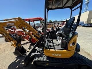 2024 Kato HD30V5 Equipment Image0