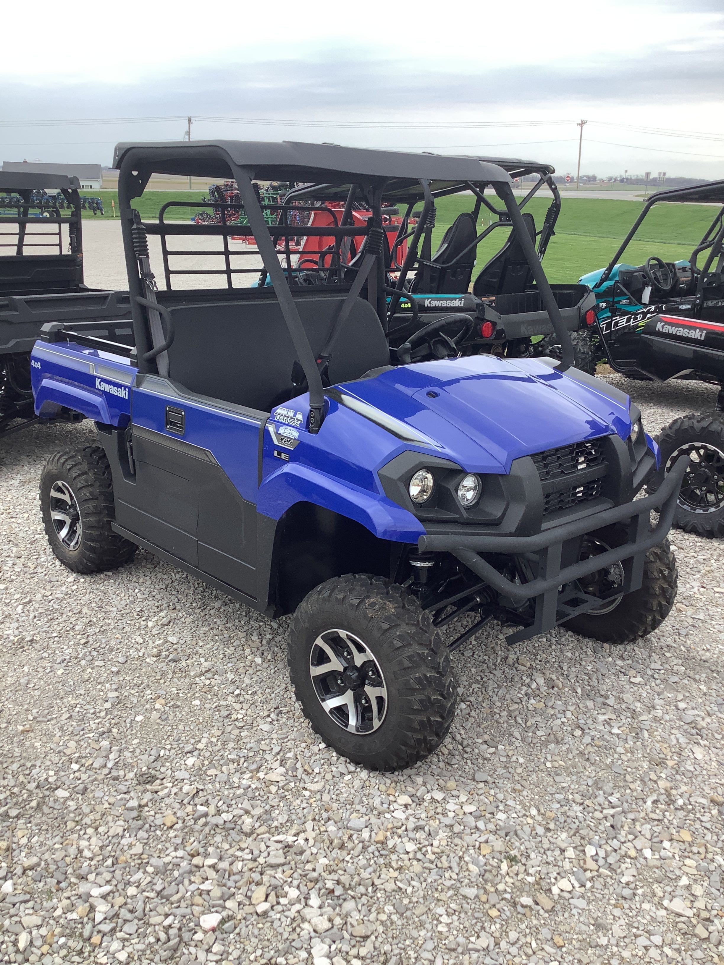 2024 Kawasaki Mule Pro MX LE Equipment Image0