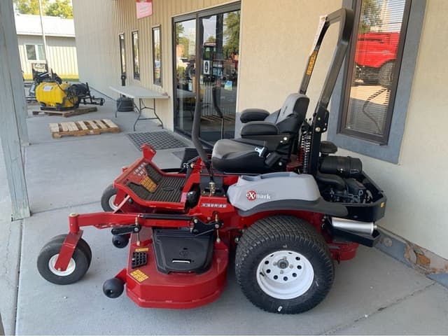 Image of Exmark Lazer Z equipment image 4