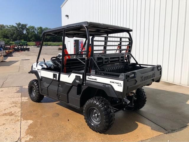 Image of Kawasaki Mule Pro-DXT equipment image 2