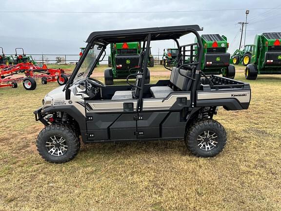 Image of Kawasaki Mule Pro FXT 1000 Ranch Edition equipment image 1