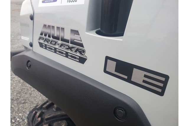 Image of Kawasaki Mule Pro FXR 1000 equipment image 4