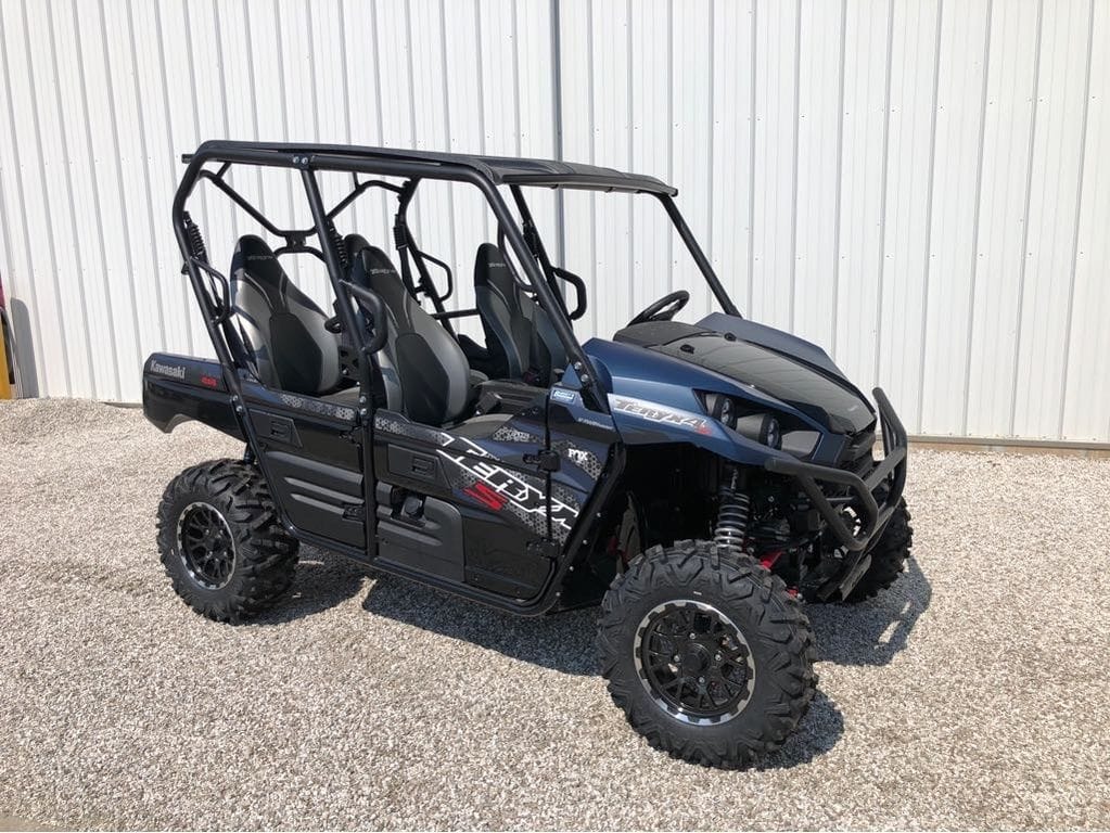 2024 Kawasaki Teryx4 S LE Equipment Image0