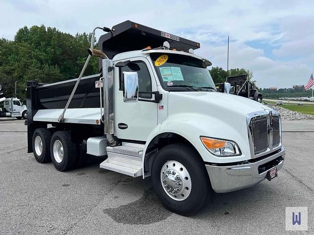 Image of Kenworth T480 equipment image 2