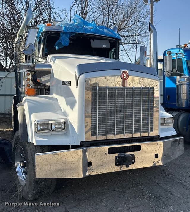 Image of Kenworth T800 equipment image 1