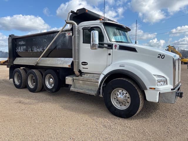 Image of Kenworth T880 equipment image 1