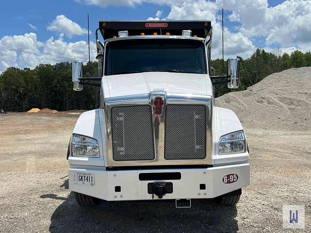 Image of Kenworth T880 equipment image 1