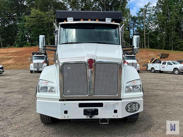 Image of Kenworth T880 equipment image 1