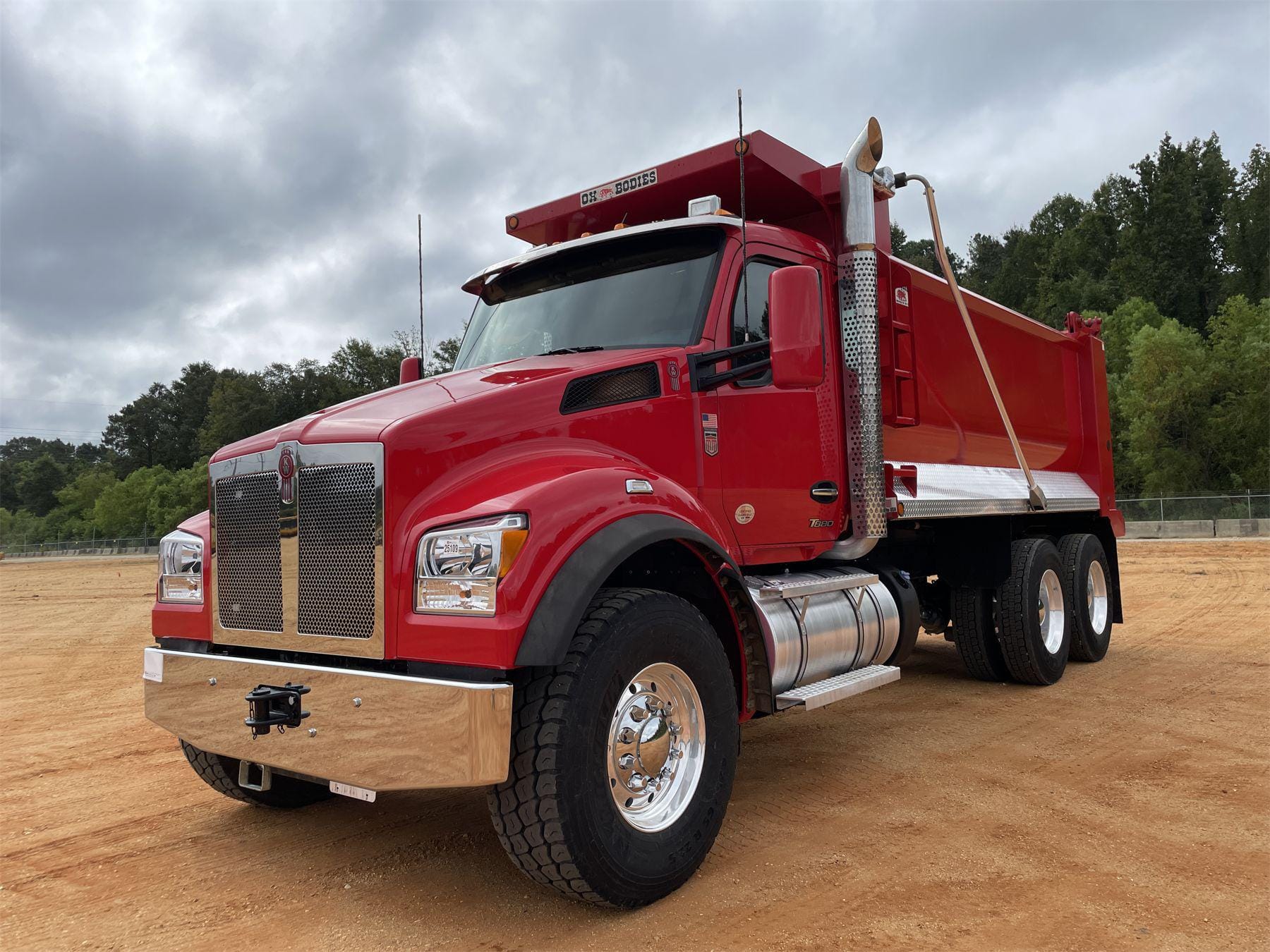 Main image Kenworth T880