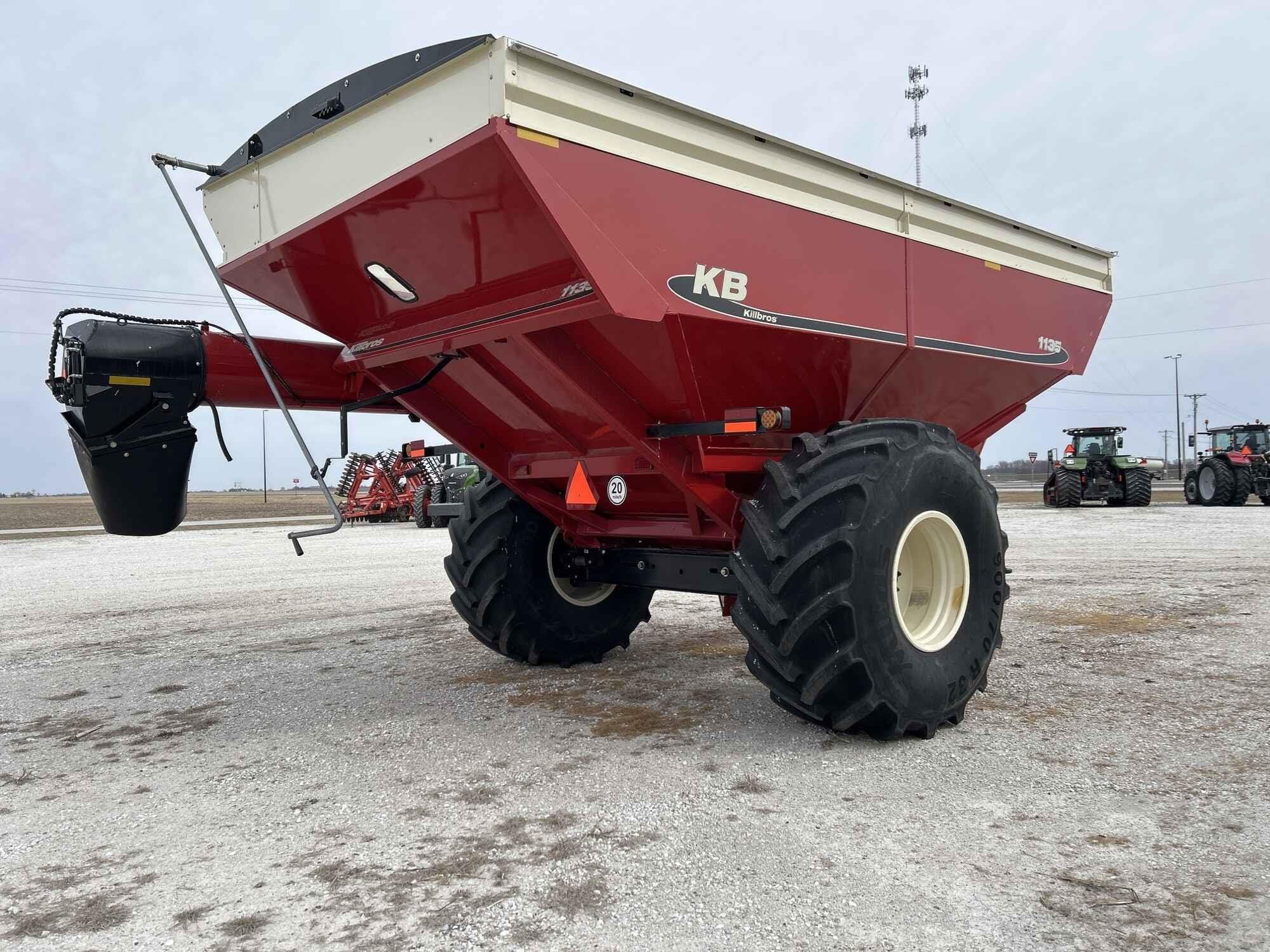 2024 Killbros 1135 Equipment Image0