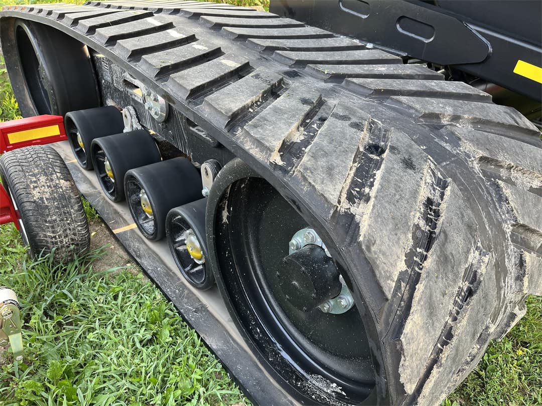 Image of Kinze 1051 Image 1