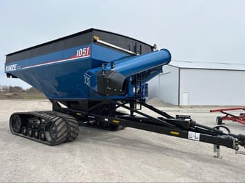 Main image Kinze 1051