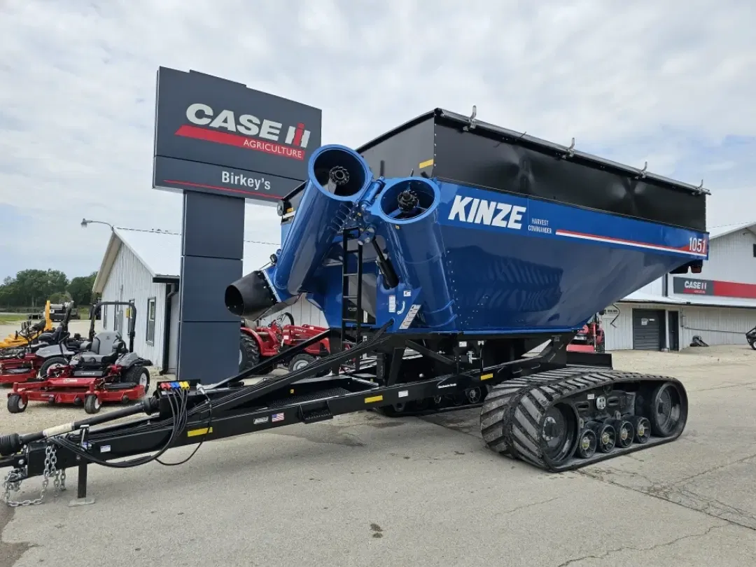 Main image Kinze 1051