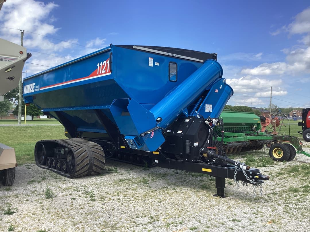 Image of Kinze 1121 Primary image