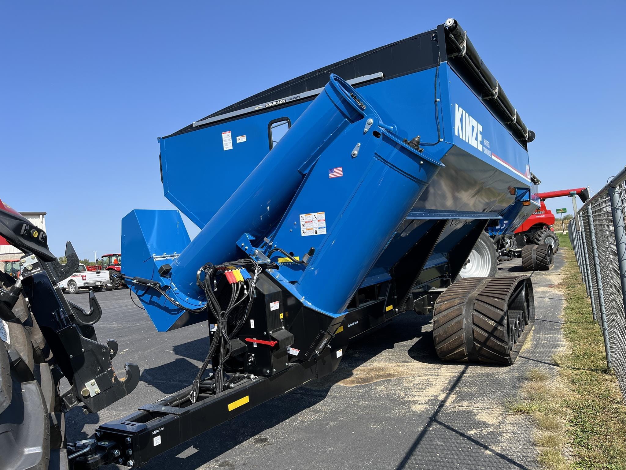 2024 Kinze 1121 Equipment Image0