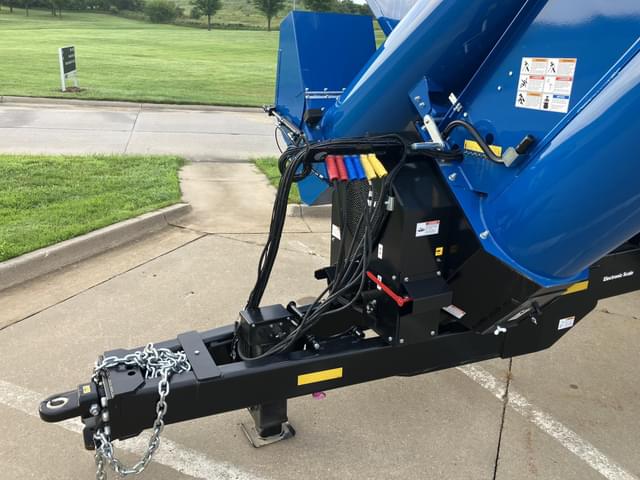 Image of Kinze 1121 equipment image 4