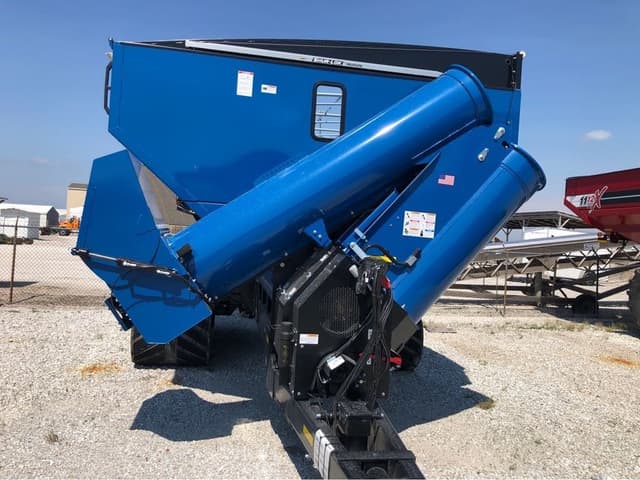 Image of Kinze 1121 equipment image 4