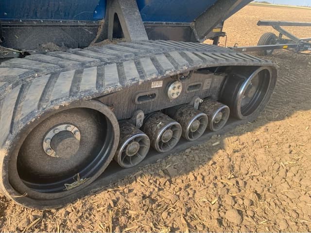 Image of Kinze 1321 equipment image 4