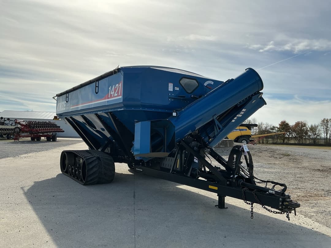 Image of Kinze 1421 Primary image