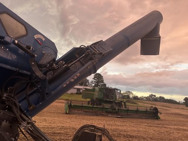 Image of Kinze 1421 equipment image 4