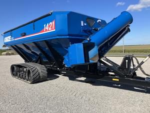 2024 Kinze 1421 Image