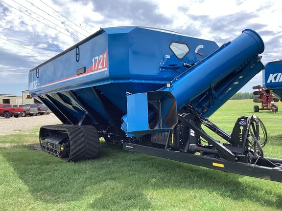 Image of Kinze 1721 equipment image 1