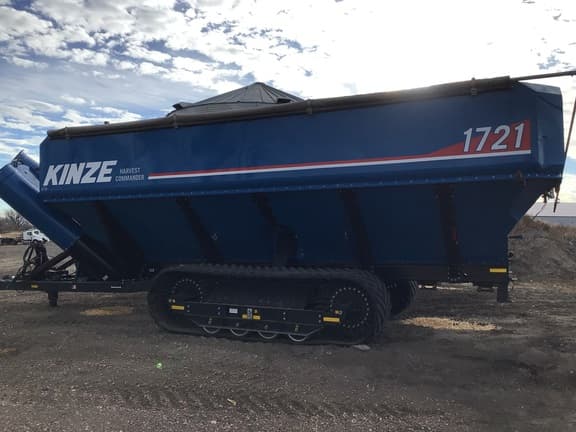 Image of Kinze 1721 equipment image 1