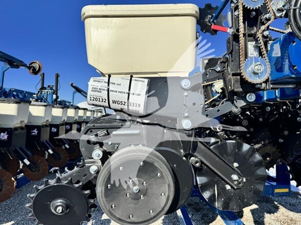 Image of Kinze 3505 Image 1